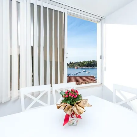 Apartment Kiwi Cavtat